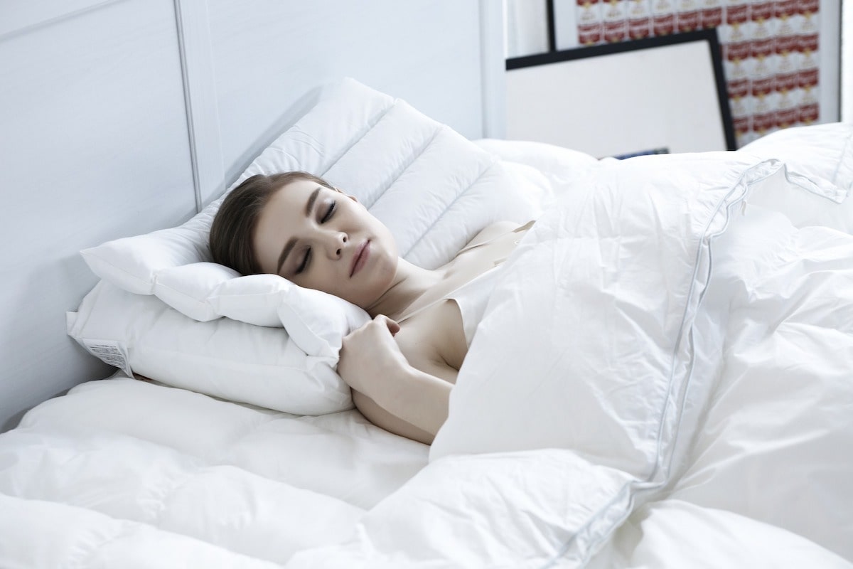 Fazy snu - Czym jest NREM i REM, zaburzenia faz snu